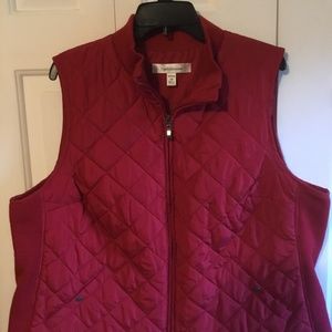 Quilted zip front vest by Croft and Barrow